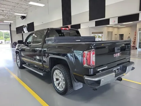Photos of 2016 GMC Sierra 1500 SLT for sale in Indianapolis, IN at AutoGiant USA Indianapolis