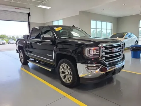 More photos of 2016 GMC Sierra 1500 SLT at AutoGiant USA Indianapolis, IN