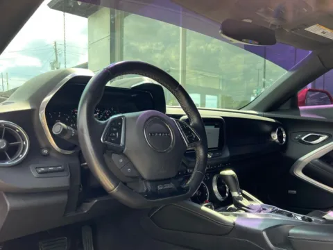 Photos of 2017 Chevrolet Camaro SS for sale in Indianapolis, IN at AutoGiant USA Indianapolis