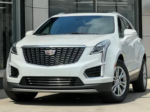 White 2022 Cadillac XT5 Premium Luxury for sale in Indianapolis, IN