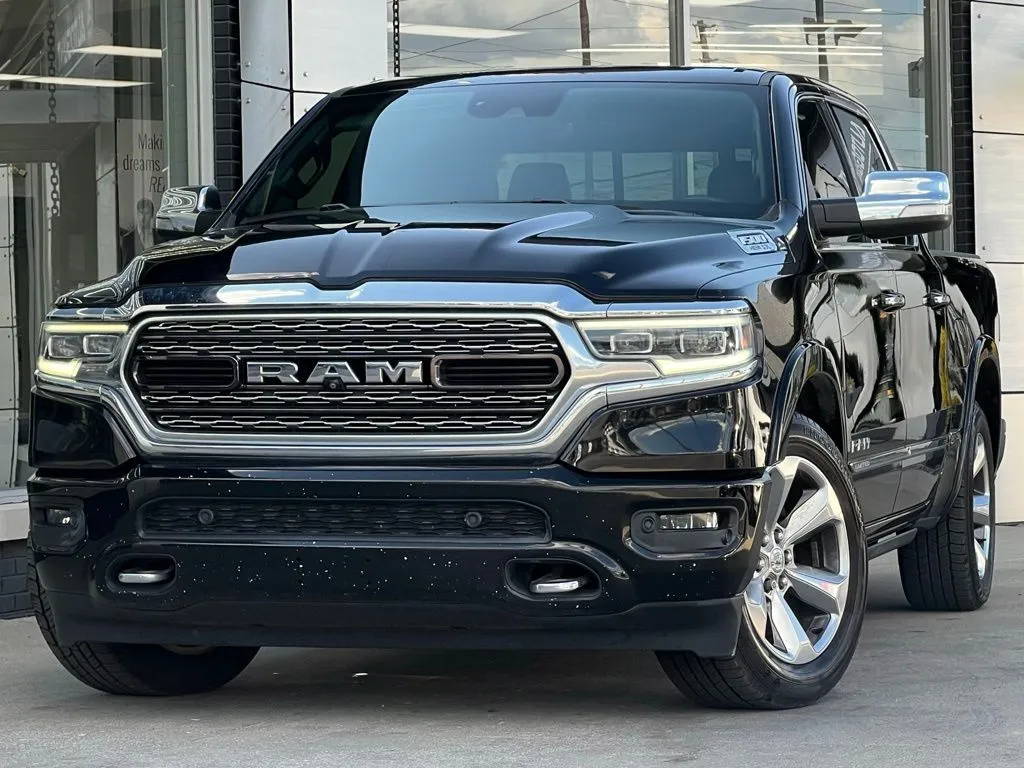 Black 2020 Ram 1500 Limited for sale in Indianapolis, IN