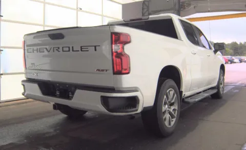 More photos of 2019 Chevrolet Silverado 1500 RST at AutoGiant USA Indianapolis, IN
