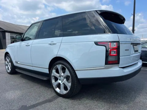 More photos of 2017 Land Rover Range Rover 5.0L V8 Supercharged at AutoGiant USA Indianapolis, IN