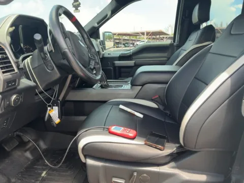 More photos of 2018 Ford F-150 Raptor at AutoGiant USA Indianapolis, IN