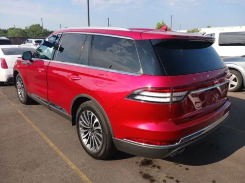 More photos of 2020 Lincoln Aviator Reserve at AutoGiant USA Indianapolis, IN
