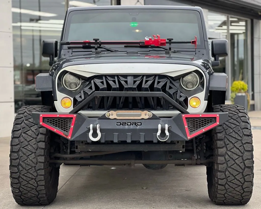 Photos of 2017 Jeep Wrangler Unlimited Sport for sale in Indianapolis, IN at AutoGiant USA Indianapolis