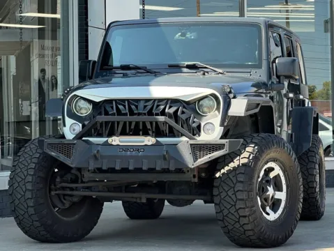 Gray 2017 Jeep Wrangler Unlimited Sport for sale in Indianapolis, IN