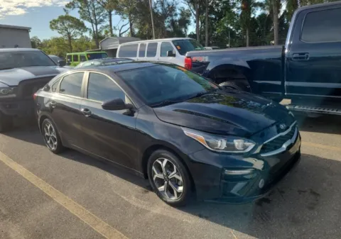 More photos of 2020 Kia Forte LXS at AutoGiant USA Indianapolis, IN