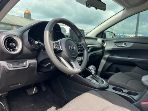 Photos of 2020 Kia Forte LXS for sale in Indianapolis, IN at AutoGiant USA Indianapolis
