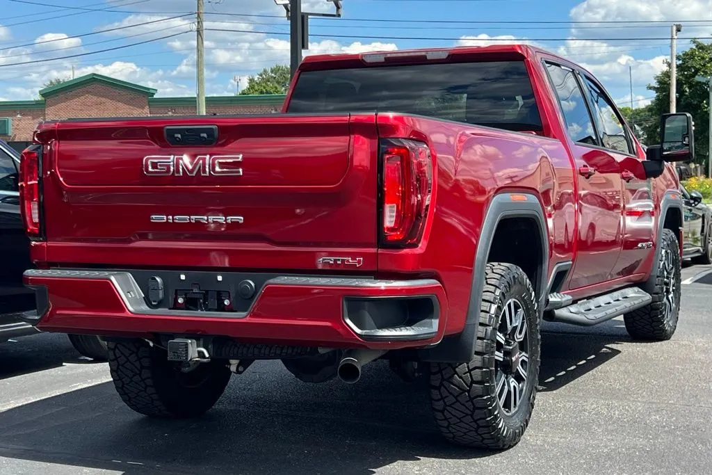 Image of 2022 GMC Sierra 2500HD AT4