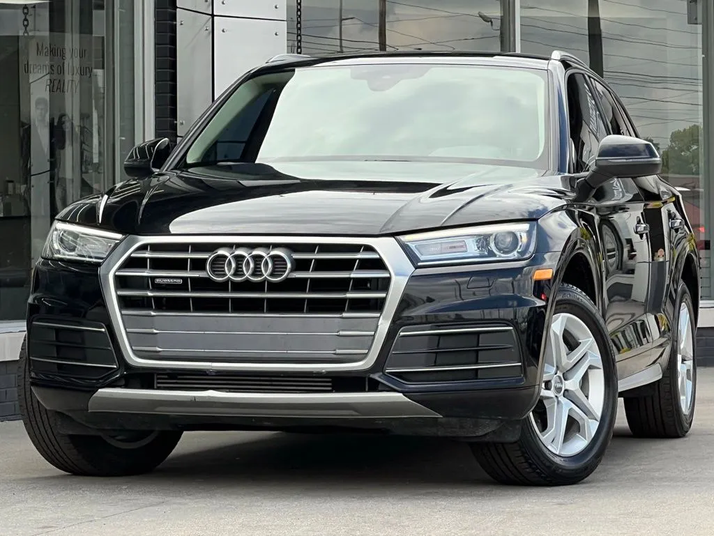Black 2018 Audi Q5 2.0T Premium for sale in Indianapolis, IN