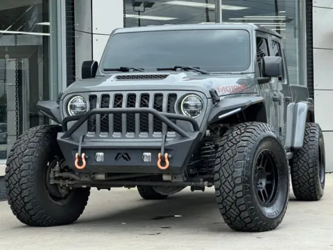Gray 2020 Jeep Gladiator Mojave for sale in Indianapolis, IN