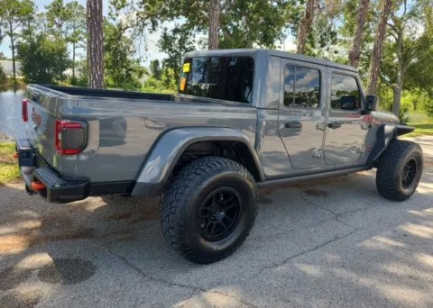 More photos of 2020 Jeep Gladiator Mojave at AutoGiant USA Indianapolis, IN