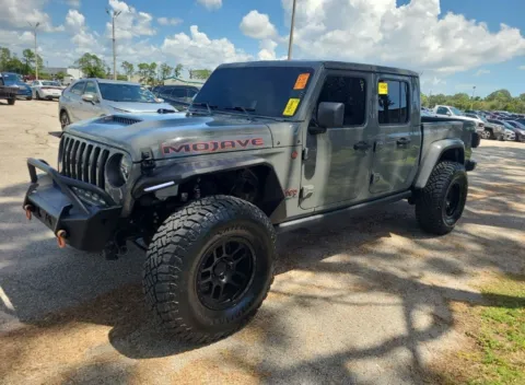 Gray 2020 Jeep Gladiator Mojave for sale in Indianapolis, IN