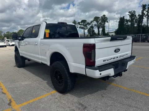 More photos of 2018 Ford F-250SD Lariat at AutoGiant USA Indianapolis, IN