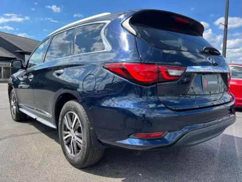 More photos of 2018 INFINITI QX60 at AutoGiant USA Indianapolis, IN