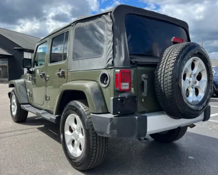 More photos of 2015 Jeep Wrangler Unlimited Sahara at AutoGiant USA Indianapolis, IN