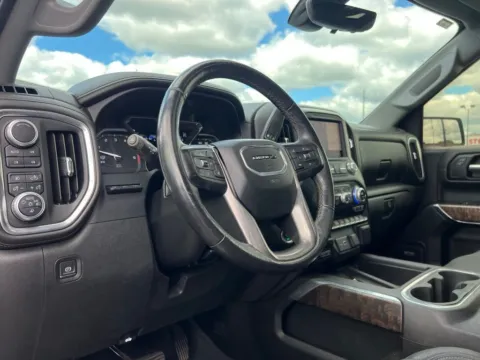 Photos of 2019 GMC Sierra 1500 Denali for sale in Indianapolis, IN at AutoGiant USA Indianapolis