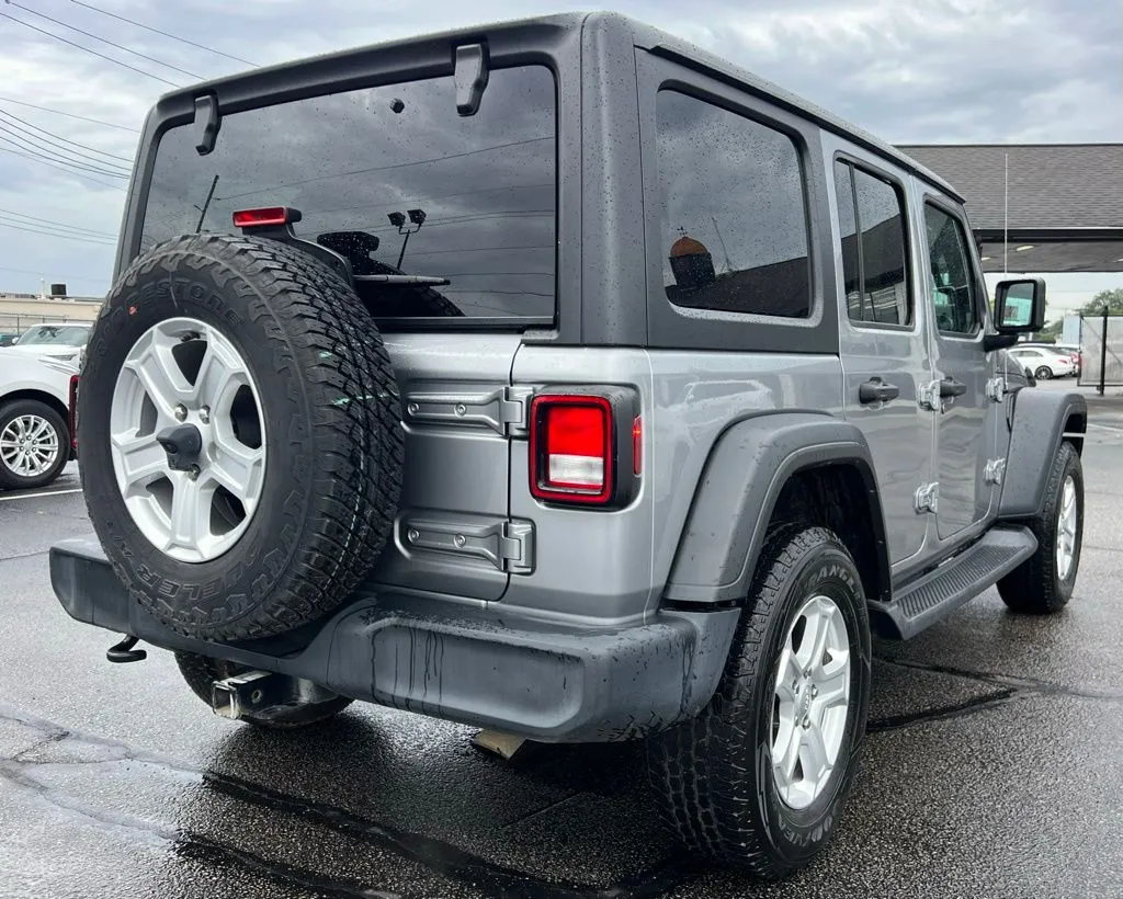 2020 Jeep Wrangler Unlimited Sport S photo 3