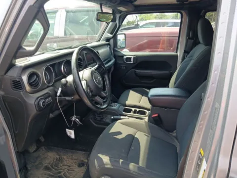 More photos of 2020 Jeep Wrangler Unlimited Sport S at AutoGiant USA Indianapolis, IN