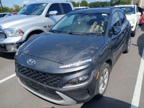 Gray 2022 Hyundai Kona SEL for sale in Indianapolis, IN