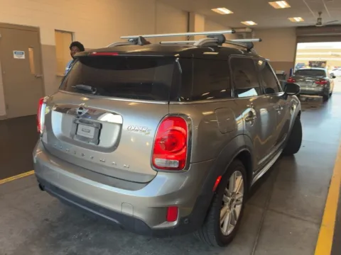 More photos of 2019 MINI Cooper S E Countryman at AutoGiant USA Indianapolis, IN