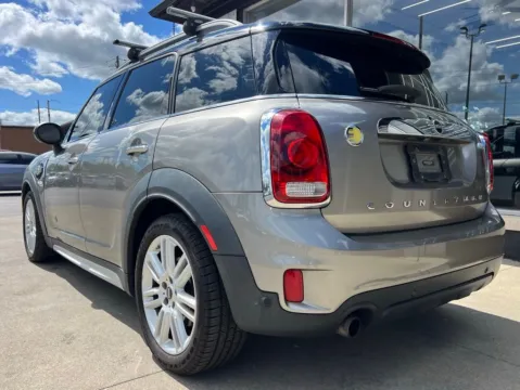 More photos of 2019 MINI Cooper S E Countryman at AutoGiant USA Indianapolis, IN