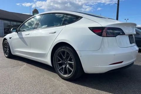 More photos of 2021 Tesla Model 3 Long Range at AutoGiant USA Indianapolis, IN
