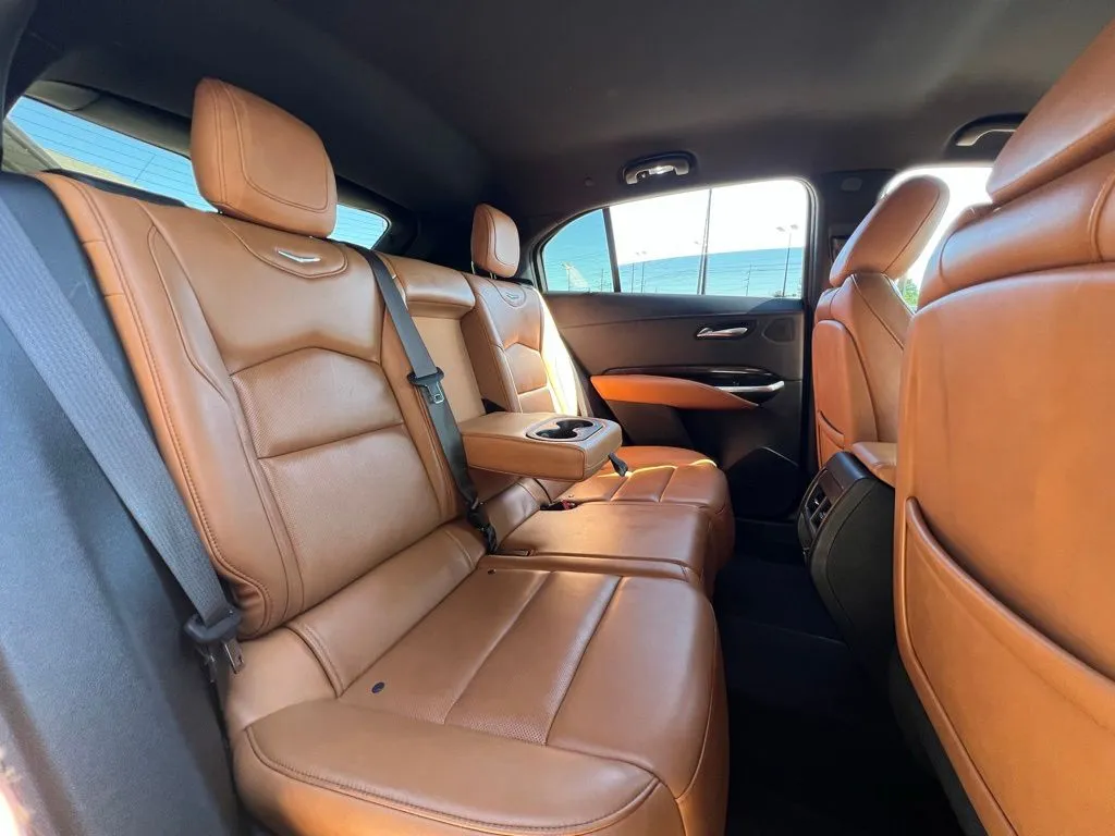2019 Cadillac XT4 Sport photo 7