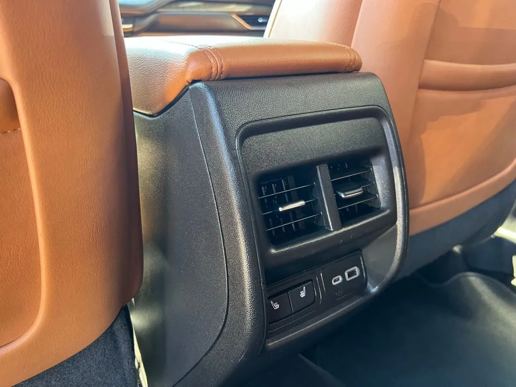 2019 Cadillac XT4 Sport photo 22