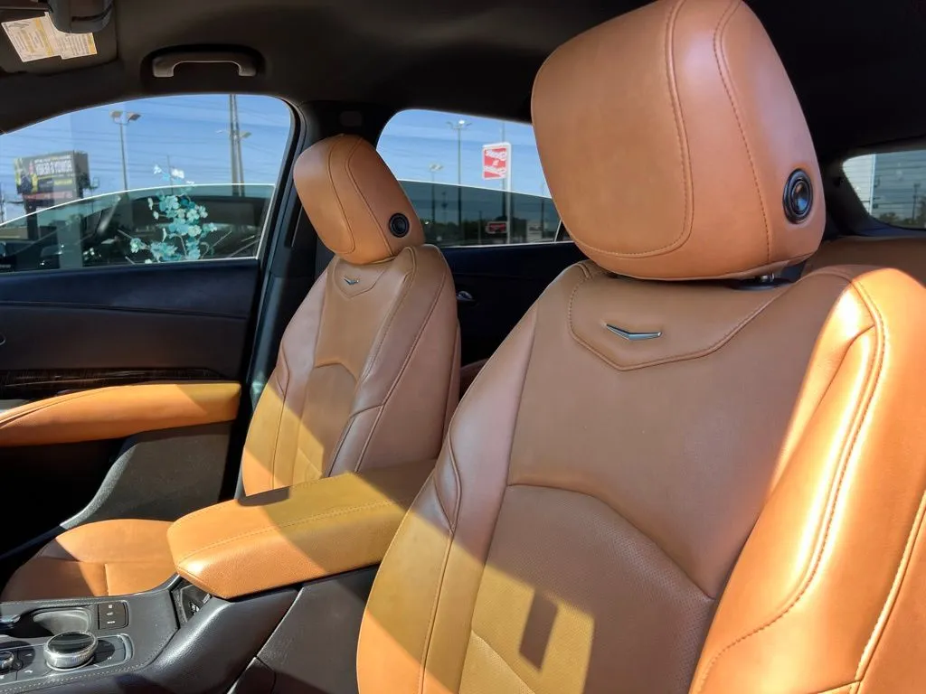 2019 Cadillac XT4 Sport photo 10