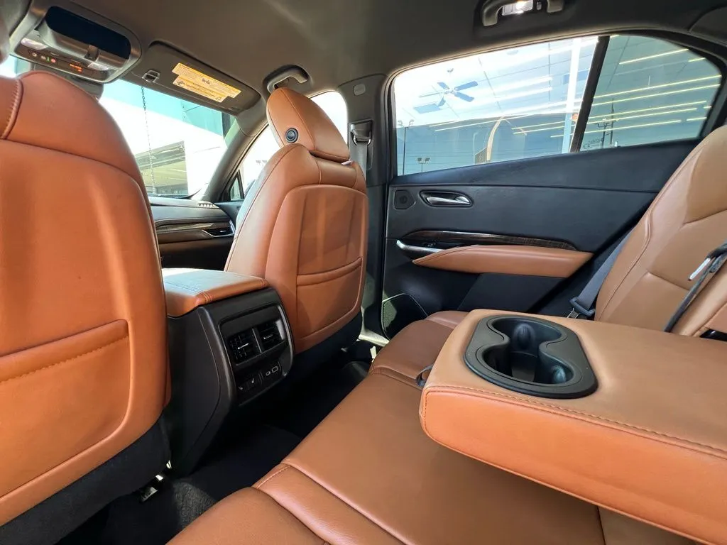 2019 Cadillac XT4 Sport photo 6