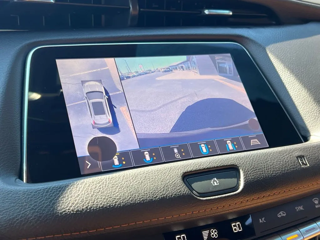 2019 Cadillac XT4 Sport photo 13