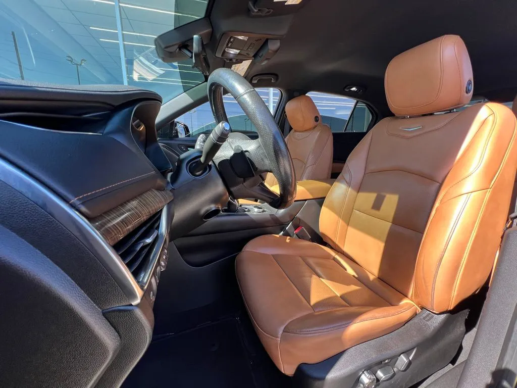 2019 Cadillac XT4 Sport photo 21