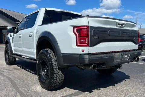 More photos of 2017 Ford F-150 Raptor at AutoGiant USA Indianapolis, IN