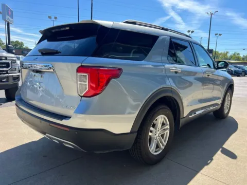 More photos of 2023 Ford Explorer XLT at AutoGiant USA Indianapolis, IN