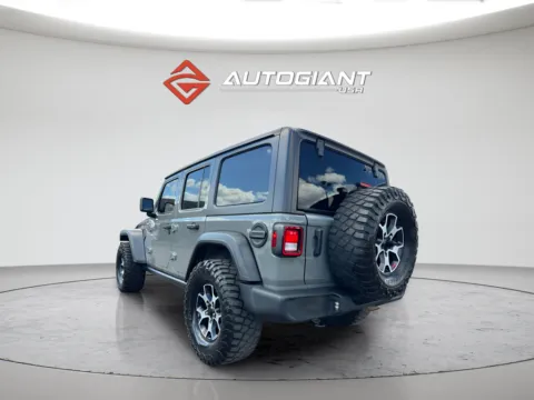 More photos of 2022 Jeep Wrangler Unlimited Rubicon at AutoGiant USA Indianapolis, IN