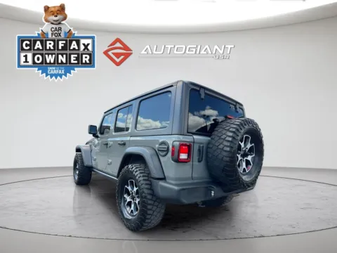 More photos of 2022 Jeep Wrangler Unlimited Rubicon at AutoGiant USA Indianapolis, IN