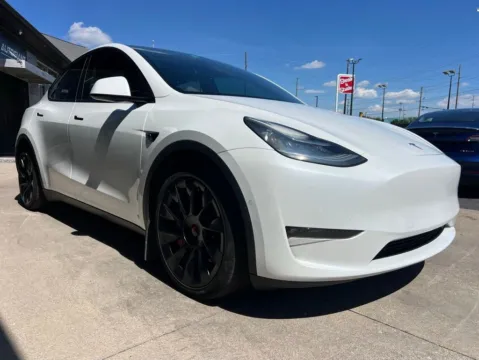 More photos of 2021 Tesla Model Y Long Range at AutoGiant USA Indianapolis, IN