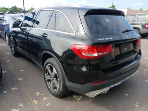 More photos of 2016 Mercedes-Benz GLC 300 at AutoGiant USA Indianapolis, IN