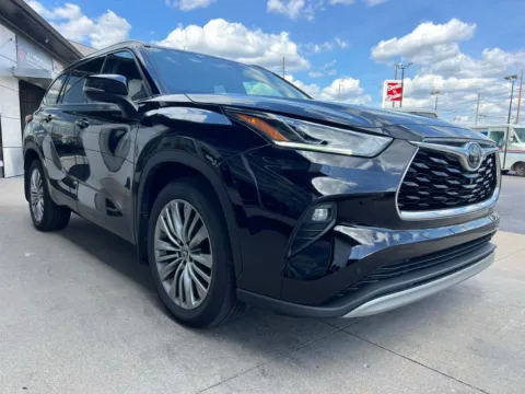 More photos of 2020 Toyota Highlander Platinum at AutoGiant USA Indianapolis, IN