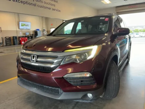 Red 2016 Honda Pilot EX for sale in Indianapolis, IN