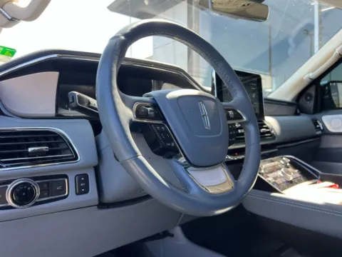 Photos of 2020 Lincoln Navigator Black Label for sale in Indianapolis, IN at AutoGiant USA Indianapolis