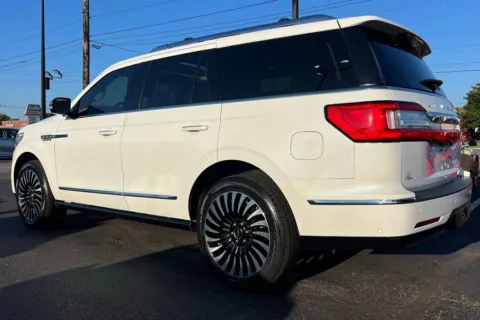 More photos of 2020 Lincoln Navigator Black Label at AutoGiant USA Indianapolis, IN