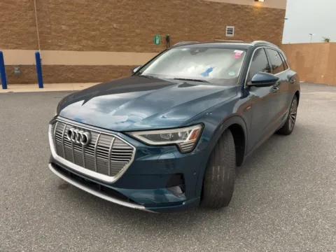 Blue 2019 Audi e-tron Prestige for sale in Indianapolis, IN