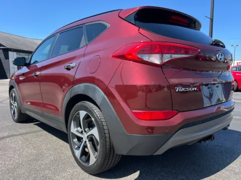 More photos of 2016 Hyundai Tucson Limited at AutoGiant USA Indianapolis, IN