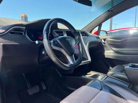 Photos of 2017 Tesla Model X 90D for sale in Indianapolis, IN at AutoGiant USA Indianapolis