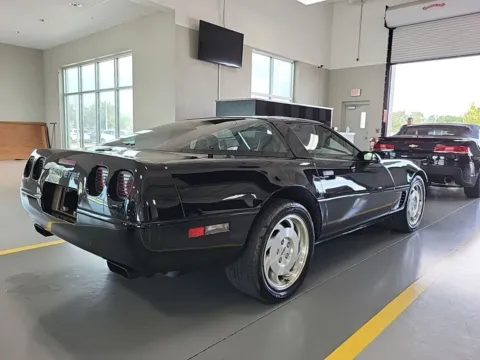 More photos of 1996 Chevrolet Corvette at AutoGiant USA Indianapolis, IN