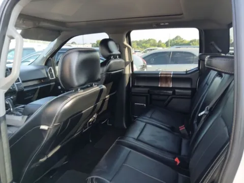 More photos of 2019 Ford F-150 Lariat at AutoGiant USA Indianapolis, IN