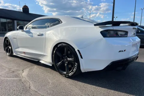 More photos of 2016 Chevrolet Camaro SS at AutoGiant USA Indianapolis, IN